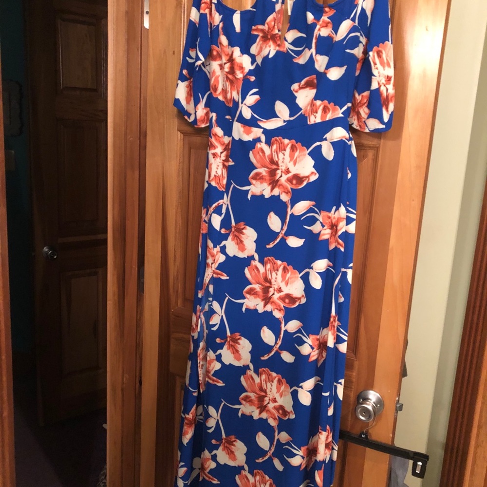 Floral maxi dress
